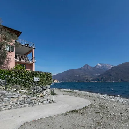 San Siro Sleeps 4 Wifi Apartment San Siro (Lombardy)